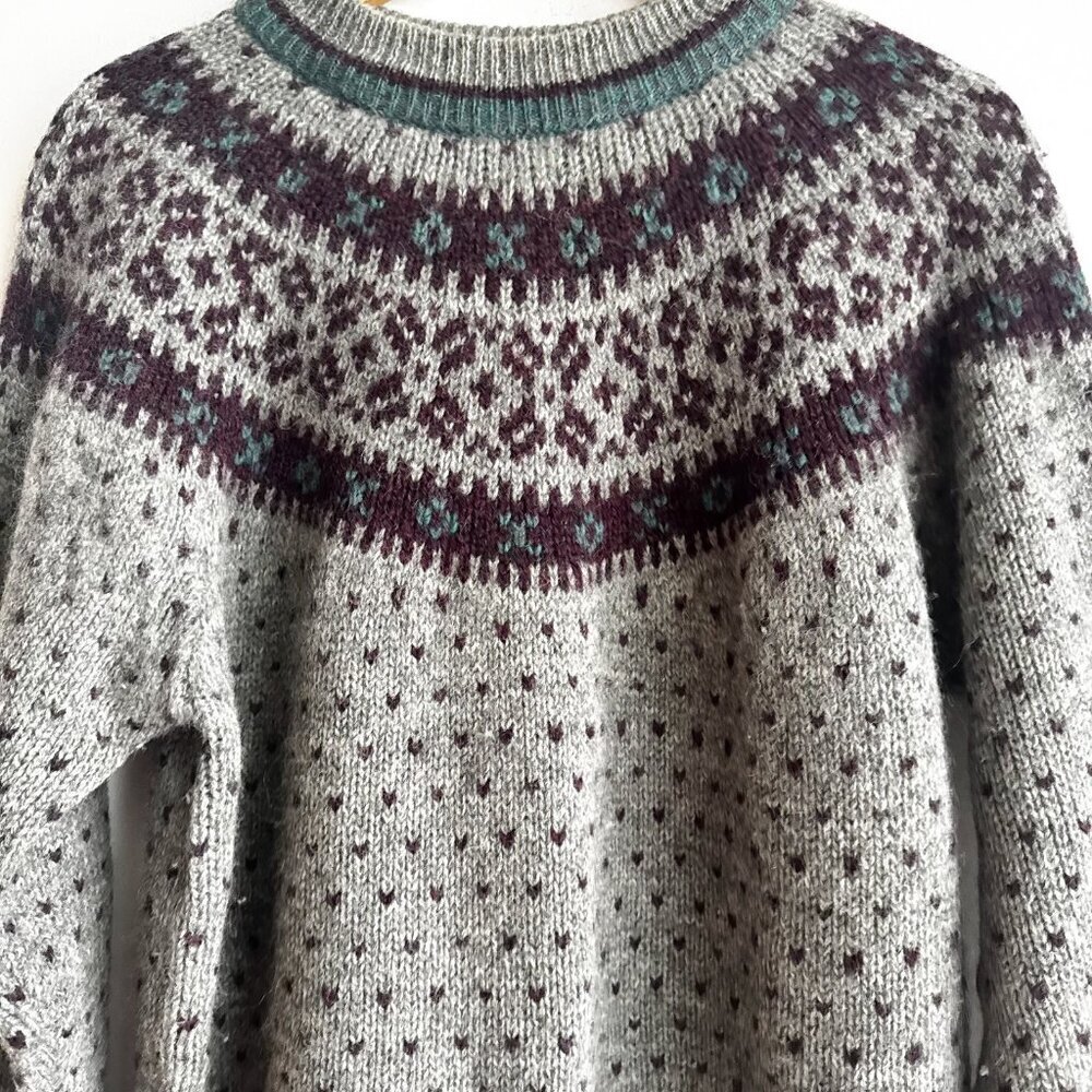 Vintage IZOD 100% Virgin Wool FairIsle Pullover Sweater L - Picture 4 of 7